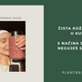 Žena sa prirodnom maskom na licu drži smoothie bogat biljnim nutrijentima; vizual za blog „Čista koža počinje u kuhinji – 5 načina da iznutra neguješ svoju kožu“, Plantbased Dunja